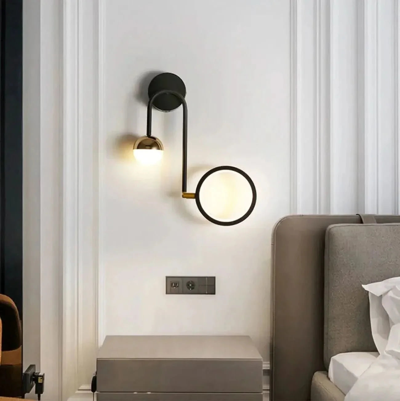 Arandela de Parede De Quarto Moderna Gleam – Elegância e Iluminação Aconchegante - Morada Serena