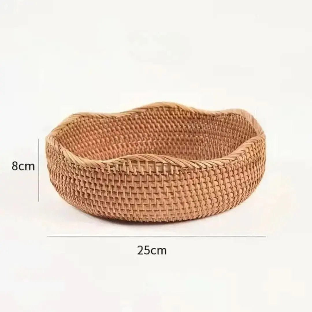 Dekoratives rundes Tablett aus Rattangeflecht | Morada Serena - Morada Serena