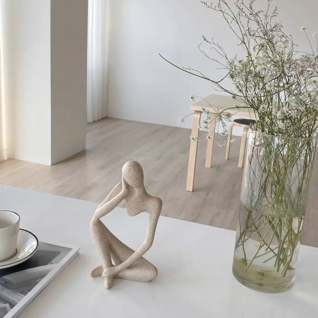 Estatueta Decorativa Pensamento – Elegância Minimalista | Morada Serena - Morada Serena