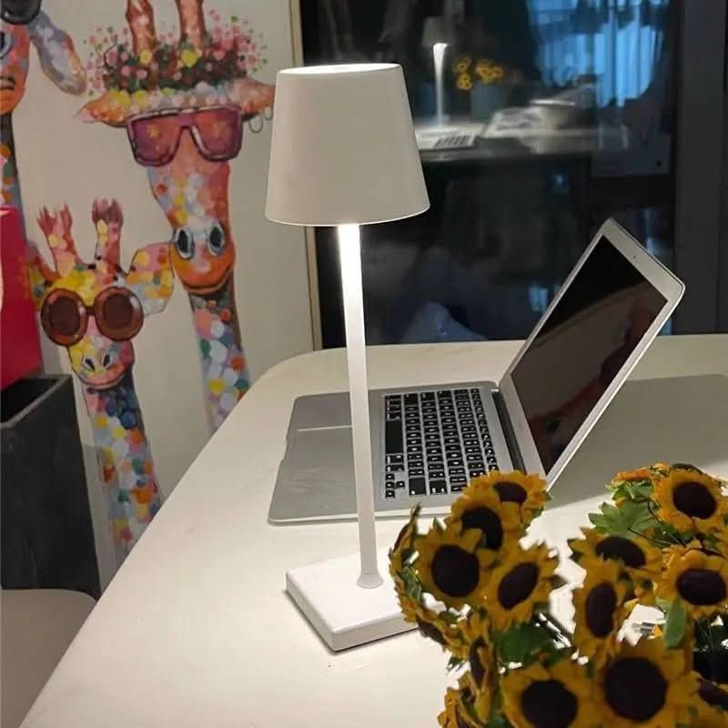 Dimmbare kabellose Tischleuchte – Modernität mit Lichtsteuerung – Morada Serena