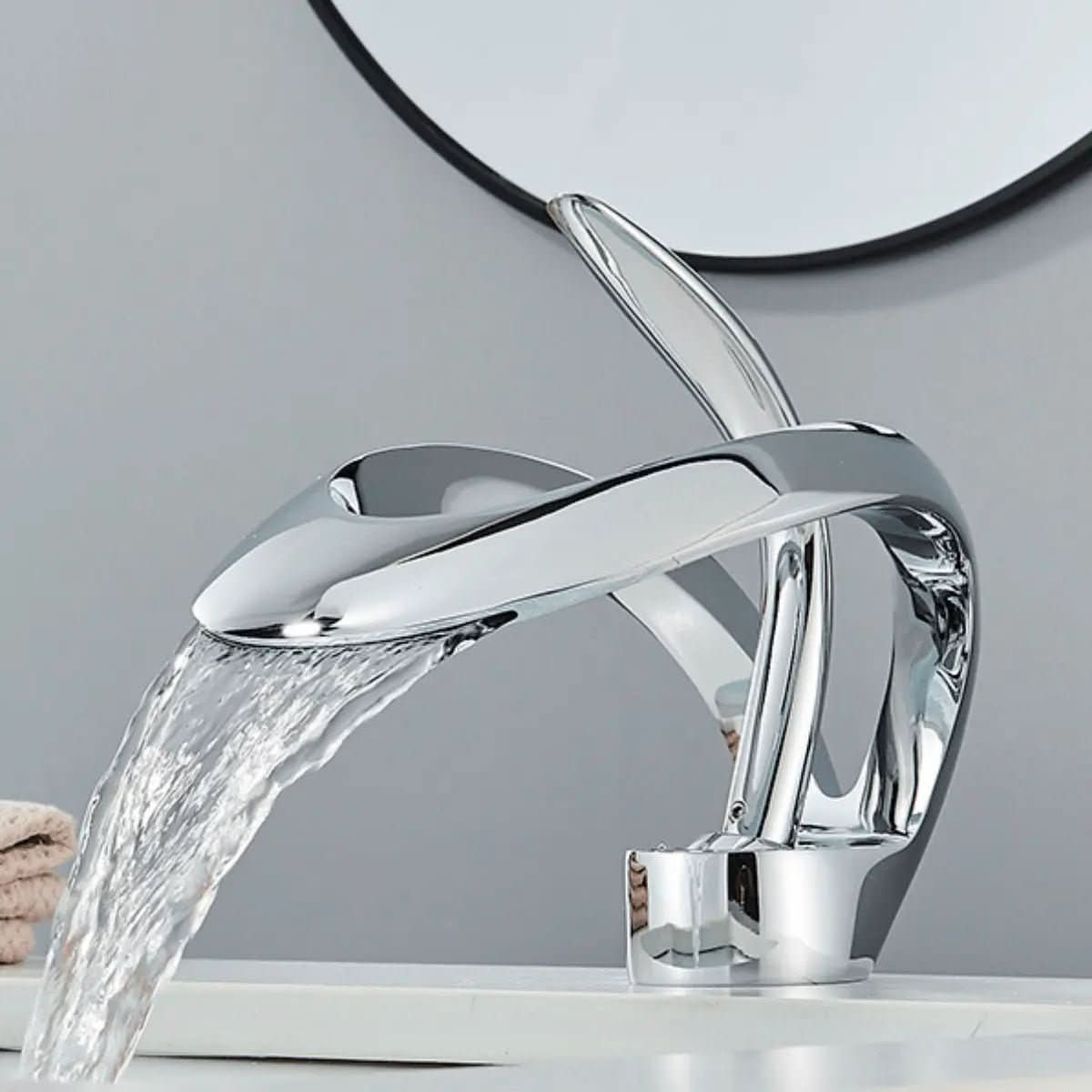 AquaElite Einhebel-Badezimmerarmatur – Technologie und Eleganz – Morada Serena