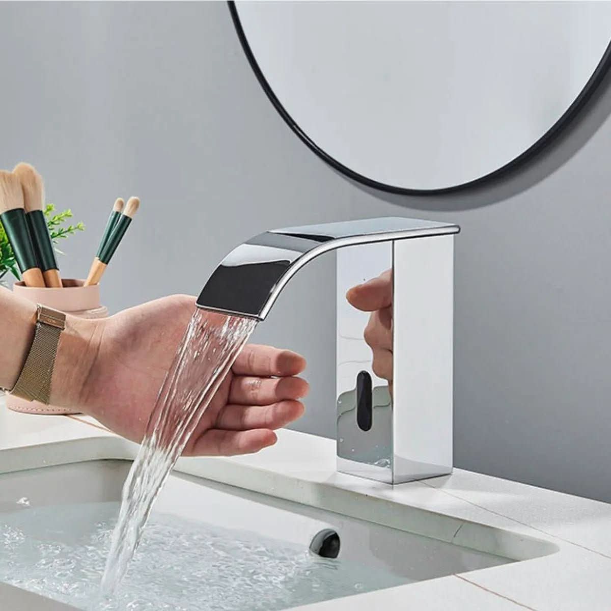 Badezimmerarmatur mit elektrischem Sensor – Orion – Morada Serena