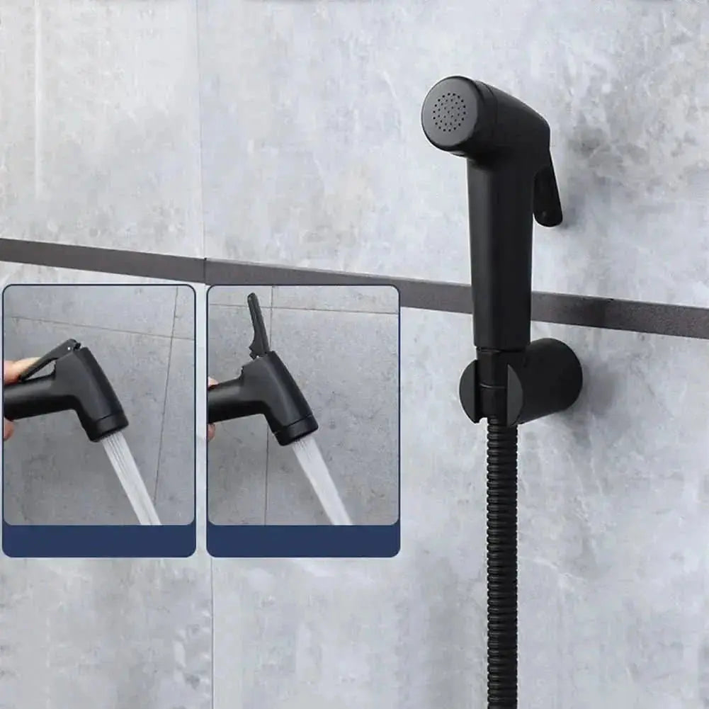 Mattschwarze hygienische Badezimmerdusche mit Halterung und Schlauch – Mein Shop