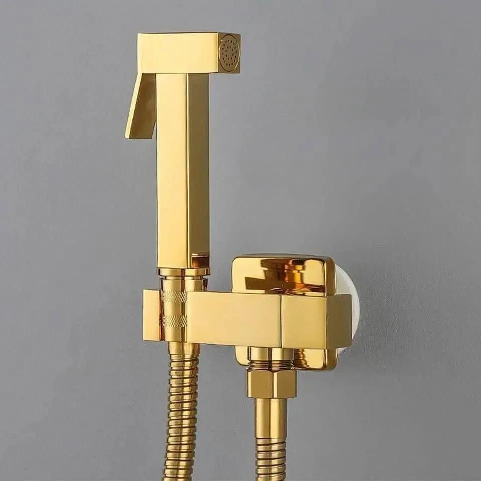 Hygienische Dusche für goldenes Badezimmer – Raffinesse und Funktionalität – Mein Shop