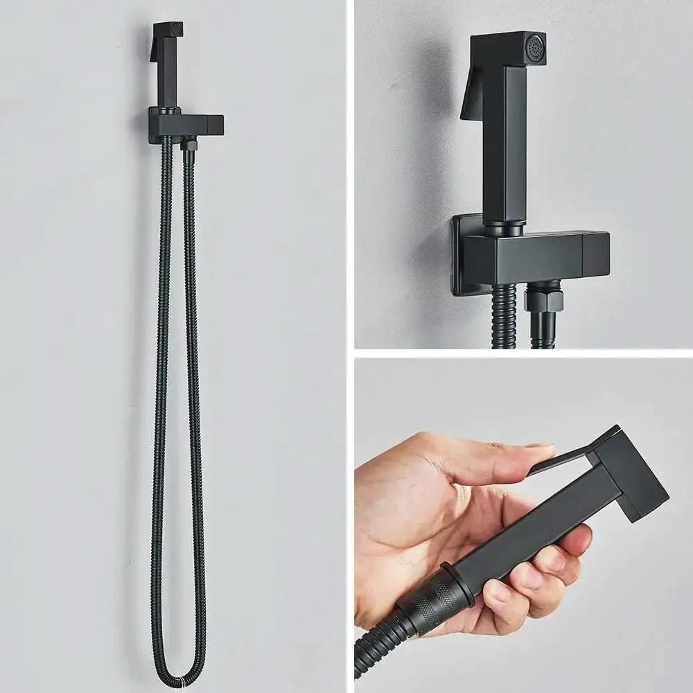 Hygienische Dusche für goldenes Badezimmer – Raffinesse und Funktionalität – Mein Shop