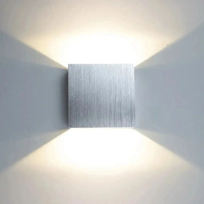 Arandela Externa Royal à Prova D’água – Iluminação Elegante para Áreas Externas - Minha loja