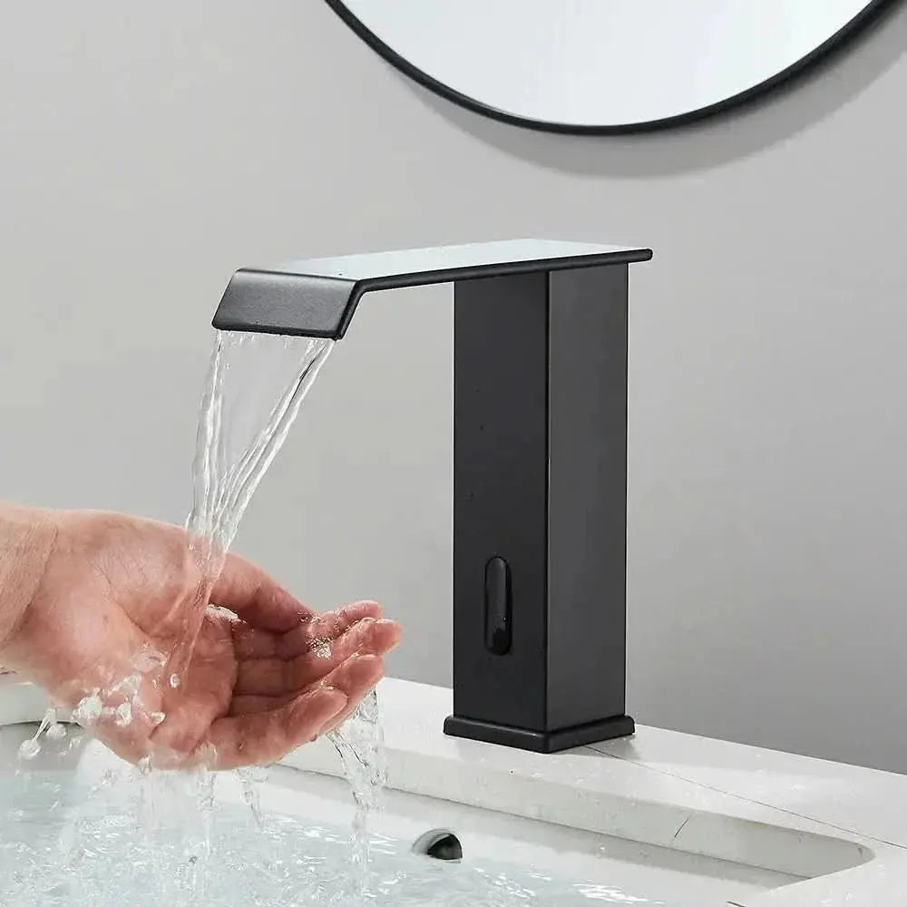 Elektrischer Badezimmerhahn mit Berührungssensor, Modell Arion – Mein Shop