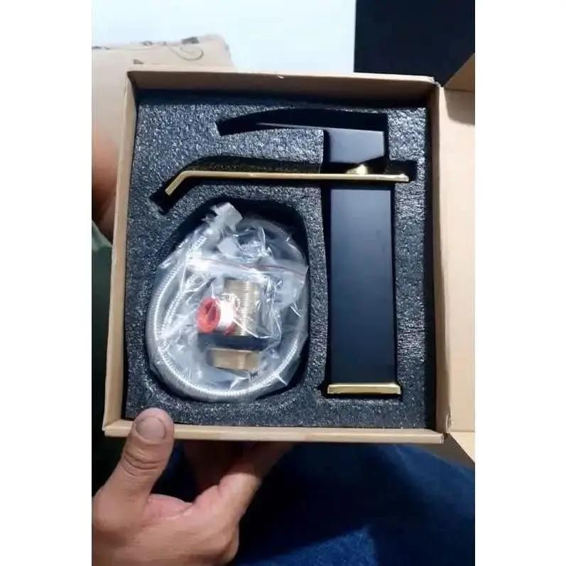 Einhebel-Badezimmerarmatur Schwarzgold Cascade Low Spout Square - Mein Shop