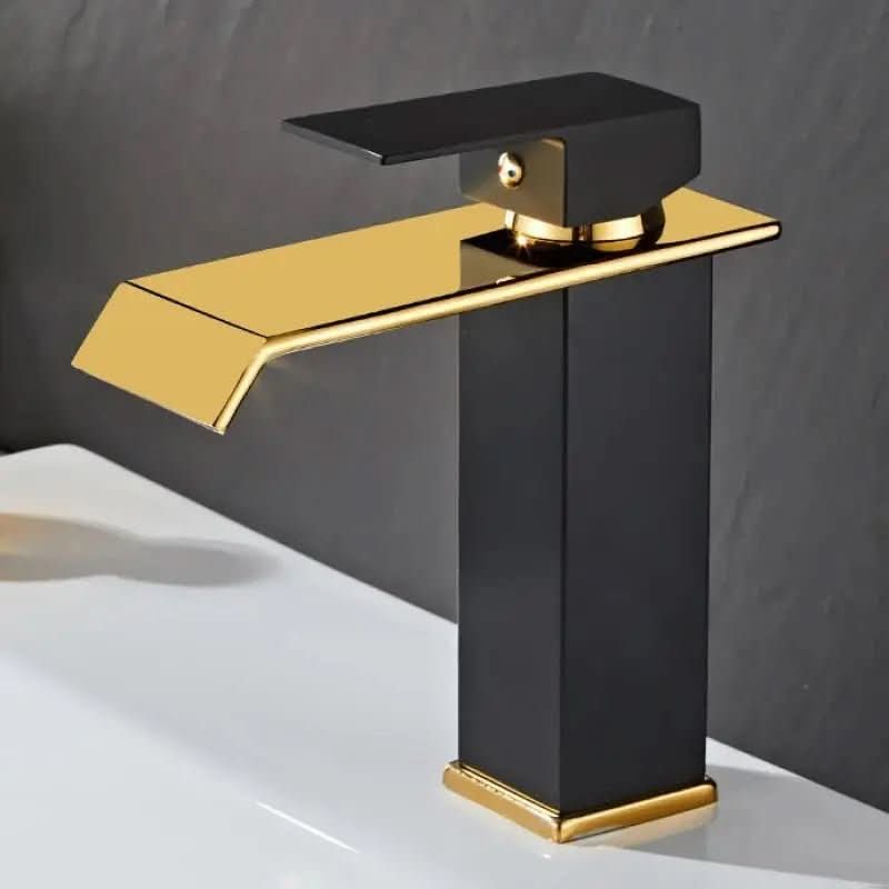 Torneira Banheiro Monocomando Cascata Preta Dourada Bica Baixa Quadrada - Minha loja