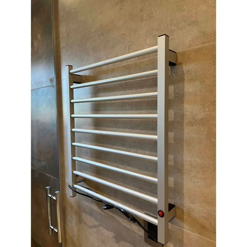 Toalheiro Térmico Alumínio Porta Toalha Electrowood Aquece e Seca Toalhas - Minha loja